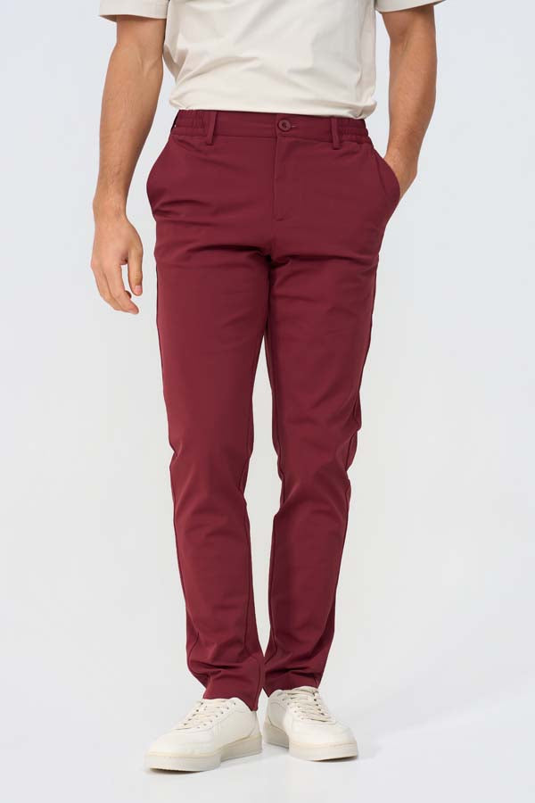 BURGUNDY FORM TAPERED CHINO