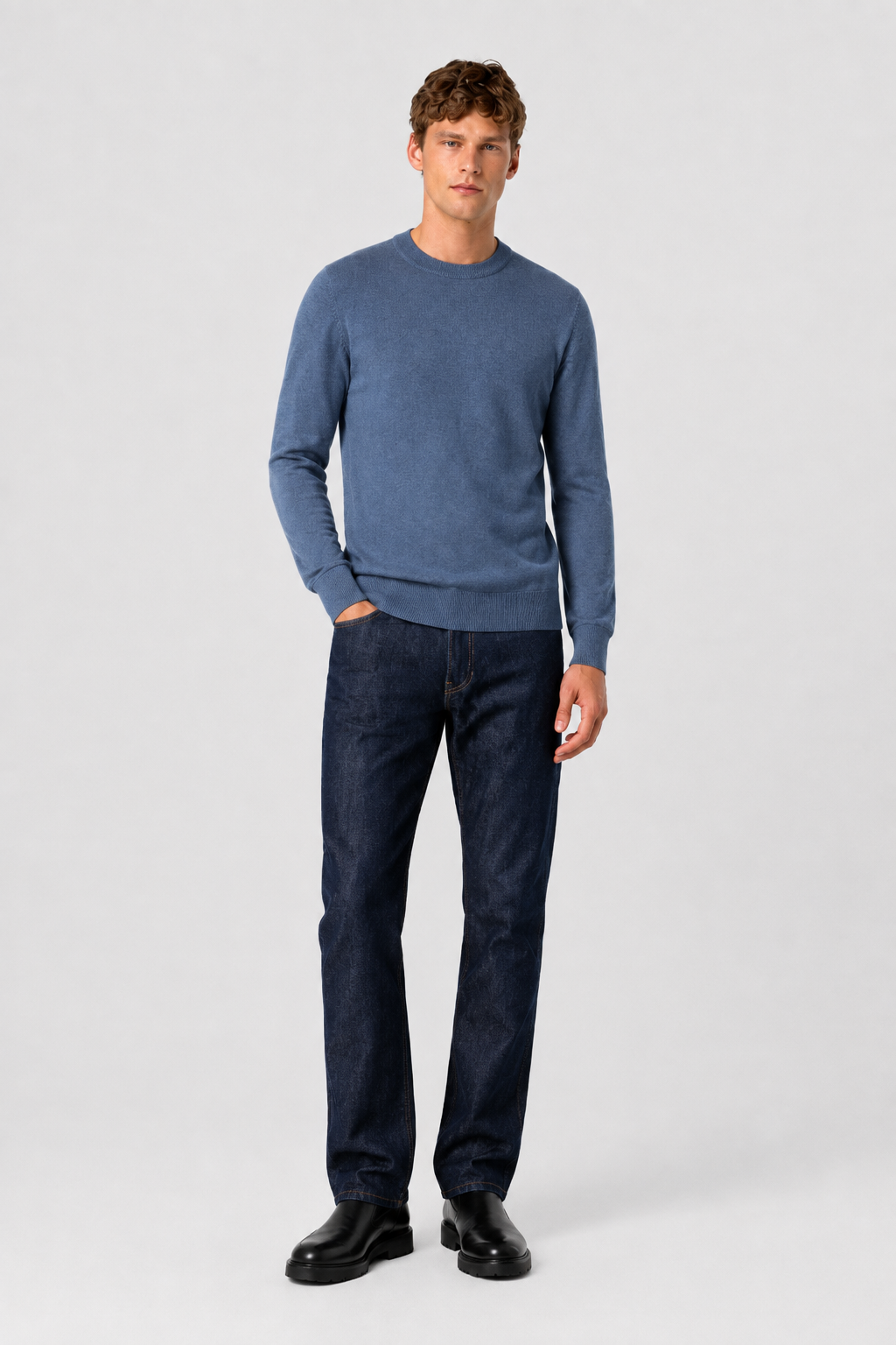 BLUE KNIT PULLOVER