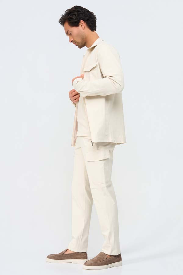 Ovelie featured look